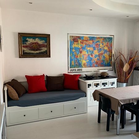 Suite In Town มิลาน ภายนอก รูปภาพ